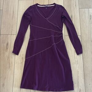 Athleta Sunburst Organic Cotton Nectar Dress in Deep Purple
